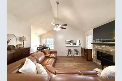 901 Taos Drive, Victoria, TX 77904 - Photo 7
