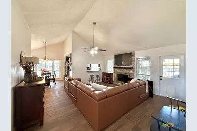 901 Taos Drive, Victoria, TX 77904 - Photo 9