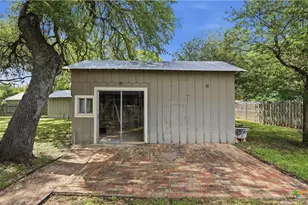 431 E Commerce St, New Braunfels, TX 78130 - Photo 41