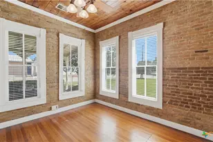 431 E Commerce St, New Braunfels, TX 78130 - Photo 31