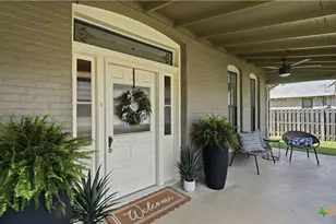 431 E Commerce St, New Braunfels, TX 78130 - Photo 5