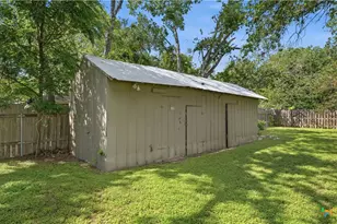 431 E Commerce St, New Braunfels, TX 78130 - Photo 45