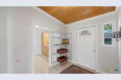 431 E Commerce Street, New Braunfels, TX 78130 - Photo 25