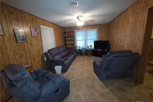 1301 W Mesquite St, Little River Academy, TX 76554 - Photo 5
