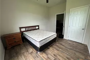 103 5th St, Seadrift, TX 77983 - Photo 5