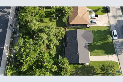 1901 S 33rd Street, Temple, TX 76504 - Photo 3