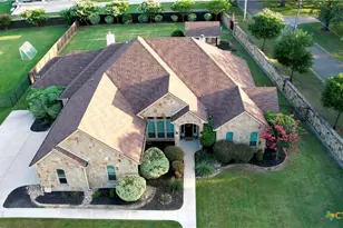 407 Creekside Dr, Salado, TX 76571 - Photo 3