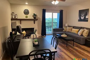 943 Parkview Dr, Canyon Lake, TX 78133 - Photo 9