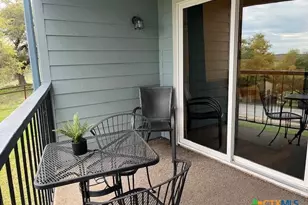 943 Parkview Dr, Canyon Lake, TX 78133 - Photo 13