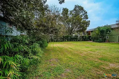 187 Royal George Circle, Mcqueeney, TX 78123 - Photo 1