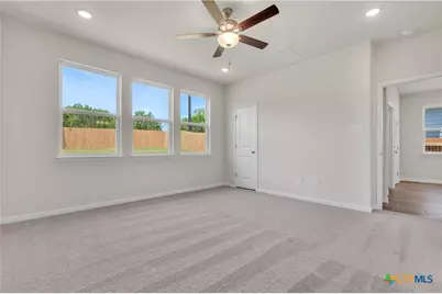 401 Dobson, Killeen, TX 76542 - Photo 29