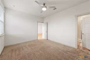 328 Fairfax Ave, San Marcos, TX 78666 - Photo 13