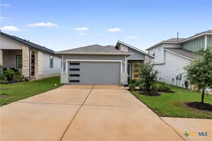 328 Fairfax Ave, San Marcos, TX 78666 - Photo 3