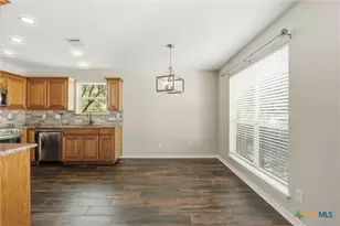 2208 Stonecrest Path, New Braunfels, TX 78130 - Photo 7