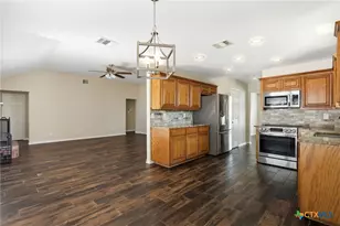 2208 Stonecrest Path, New Braunfels, TX 78130 - Photo 9