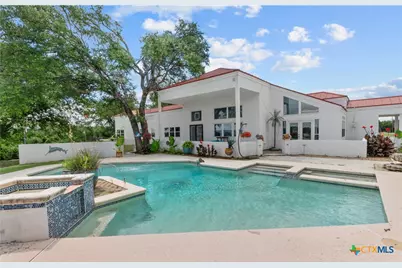 6750 N Lakeview Drive, Salado, TX 76571 - Photo 15