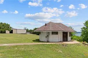 6750 N Lakeview Dr, Salado, TX 76571 - Photo 23