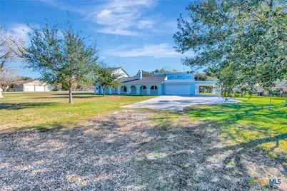 445 Lakeshore Drive, Victoria, TX 77905 - Photo 45