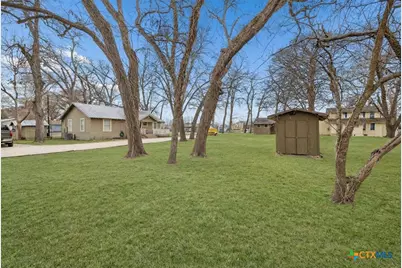 1307 Terminal Loop Road, Mcqueeney, TX 78123 - Photo 17