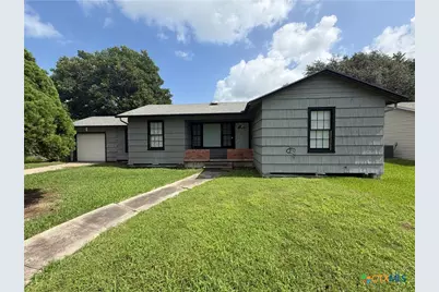 602 E Rosebud, Victoria, TX 77901 - Photo 1
