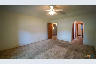 109 Oxford Street, Victoria, TX 77904 - Photo 9