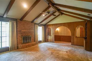 109 Oxford St, Victoria, TX 77904 - Photo 5