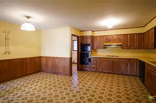 109 Oxford St, Victoria, TX 77904 - Photo 7