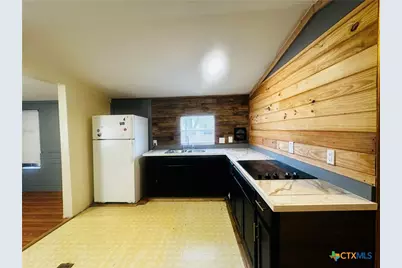 217 E Schulz Street, Marion, TX 78124 - Photo 7