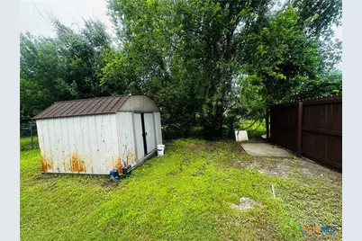 217 E Schulz Street, Marion, TX 78124 - Photo 5