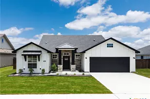1470 Walker Pl Blvd, Copperas Cove, TX 76522 - Photo 1
