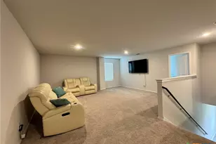 404 Jean St, Seguin, TX 78155 - Photo 7