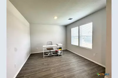 404 Jean Street, Seguin, TX 78155 - Photo 3