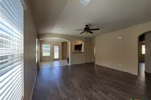 1536 Gateshead Dr, Seguin, TX 78155 - Photo 11