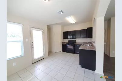 1536 Gateshead Drive, Seguin, TX 78155 - Photo 7