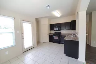 1536 Gateshead Dr, Seguin, TX 78155 - Photo 7