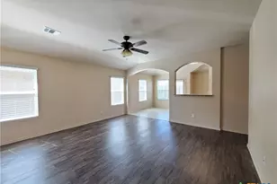 1536 Gateshead Dr, Seguin, TX 78155 - Photo 5
