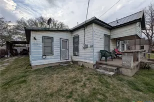 602 Andrews St, Gatesville, TX 76528 - Photo 5