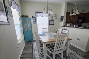501 S 13th St, Seadrift, TX 77983 - Photo 11