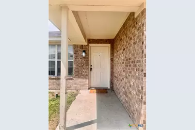 404 W St John Avenue #A, Nolanville, TX 76559 - Photo 3