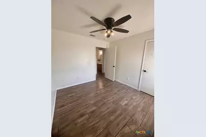 404 W St John Avenue #A, Nolanville, TX 76559 - Photo 17