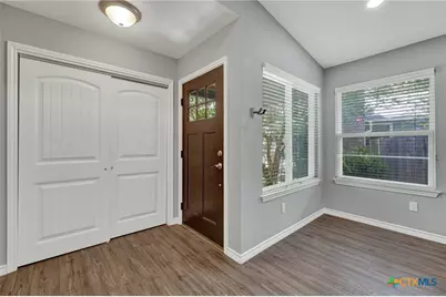 1905 Castle Gate Circle, San Marcos, TX 78666 - Photo 3