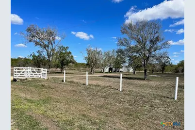 2887 Kemper City Road, Victoria, TX 77905 - Photo 1