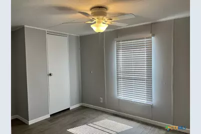 2887 Kemper City Road, Victoria, TX 77905 - Photo 7