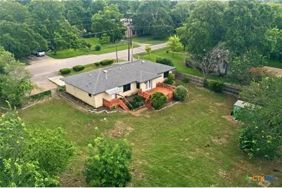208 N Cedar Street, Buda, TX 78610 - Photo 17