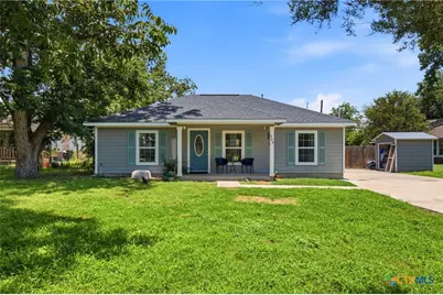 554 West Austin Street, Luling, TX 78648 - Photo 3