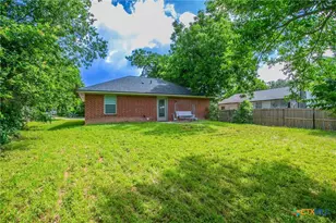 615 E 9th Ave, Belton, TX 76513 - Photo 23