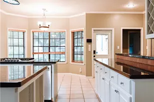 406 Woodway Dr, Victoria, TX 77904 - Photo 7