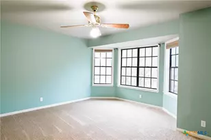 406 Woodway Dr, Victoria, TX 77904 - Photo 15