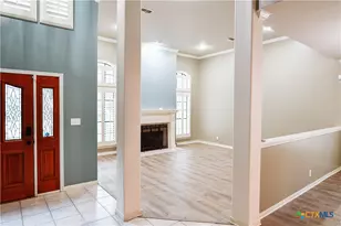 406 Woodway Dr, Victoria, TX 77904 - Photo 3