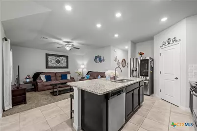 407 Water Way Avenue, Hutto, TX 78634 - Photo 23